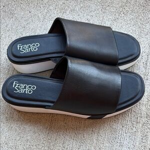 LIKE NEW Franco Sarto Black Slide Platform Sandals size 8.5